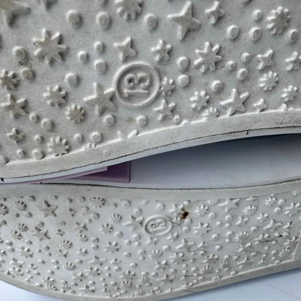 Bluey & Bingo Kids Glitter Low Top Casual Shoes Toddler Little Kids Size 13 Blue